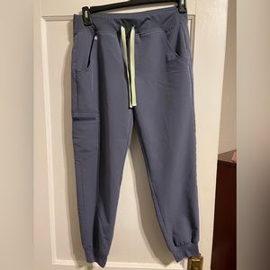 Fig’s Zamora Jogger Scrub Pants